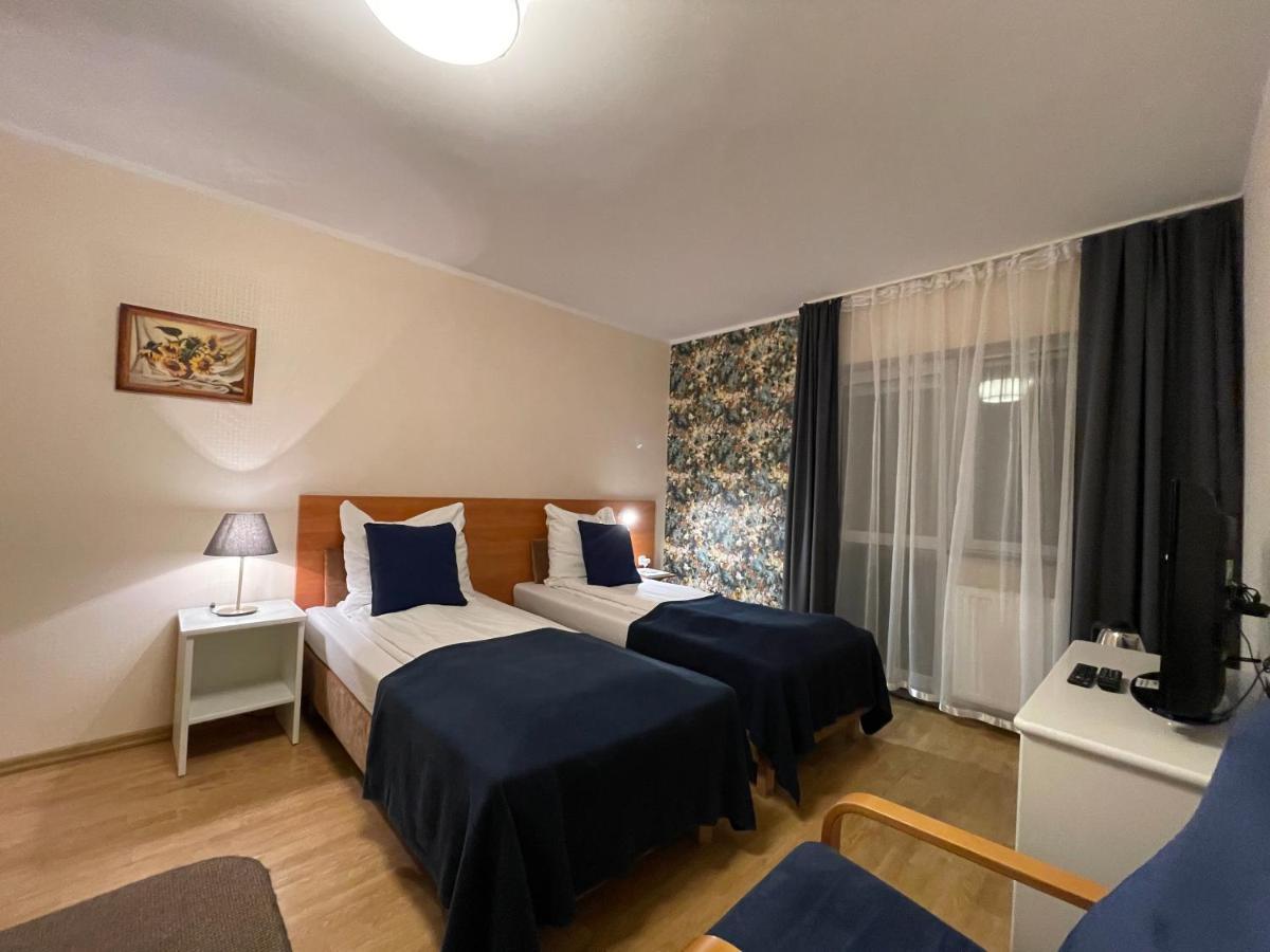Golabek Leba Hotel Ngoại thất bức ảnh