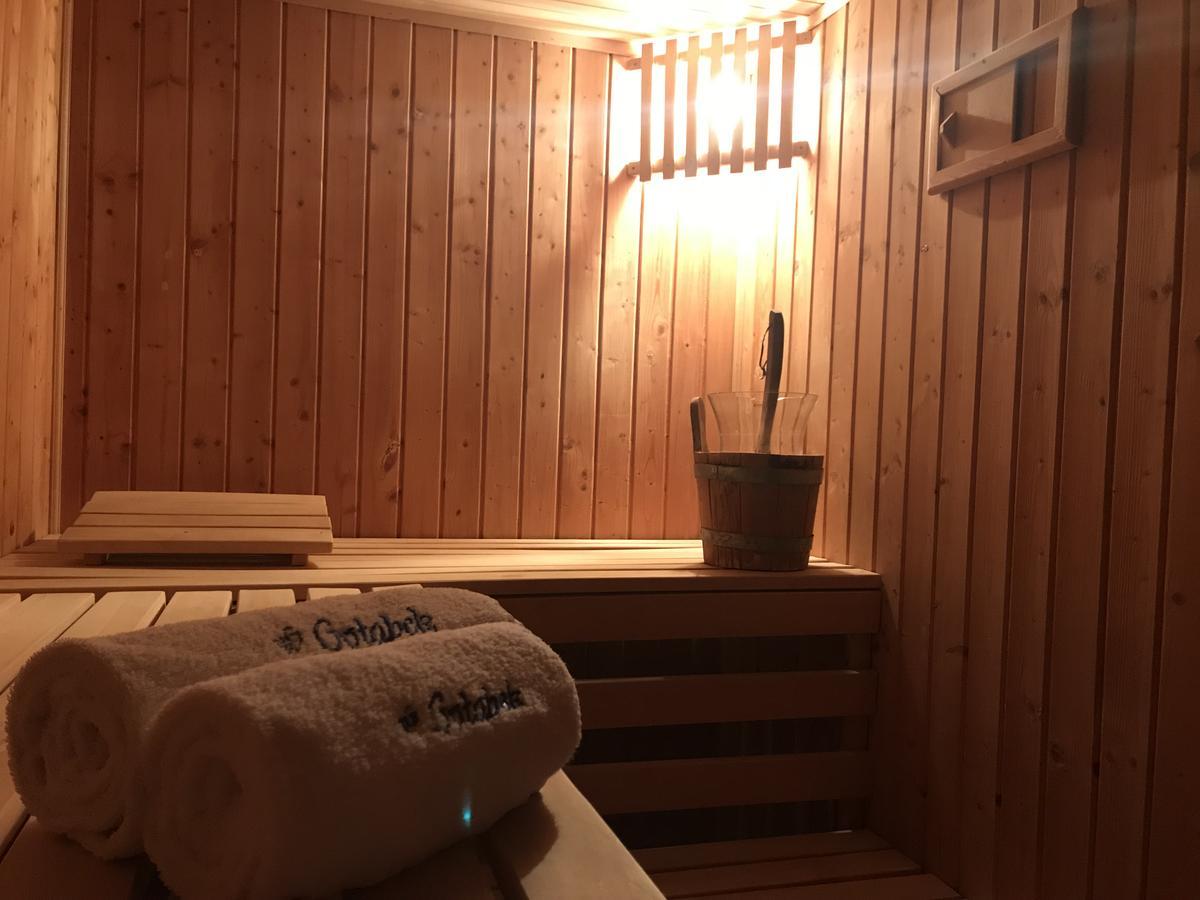 Golabek Leba Hotel Ngoại thất bức ảnh