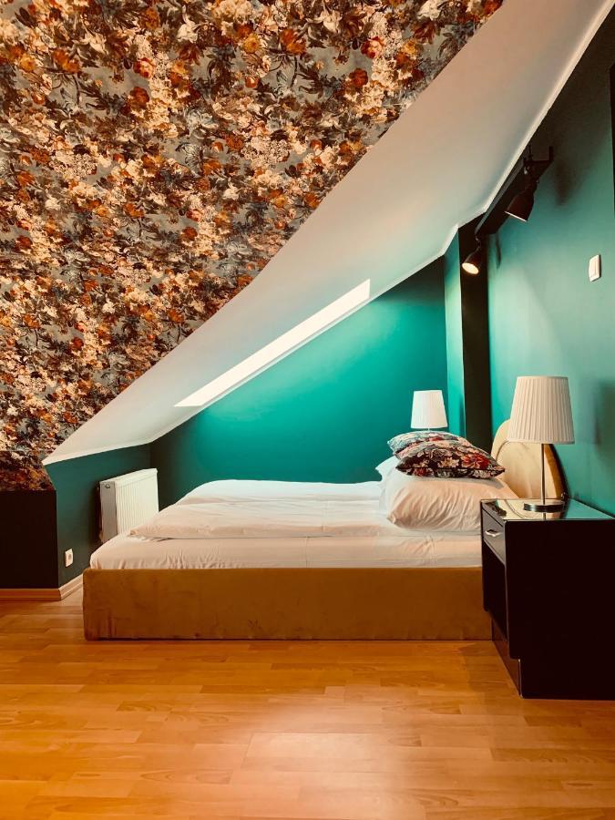 Golabek Leba Hotel Ngoại thất bức ảnh