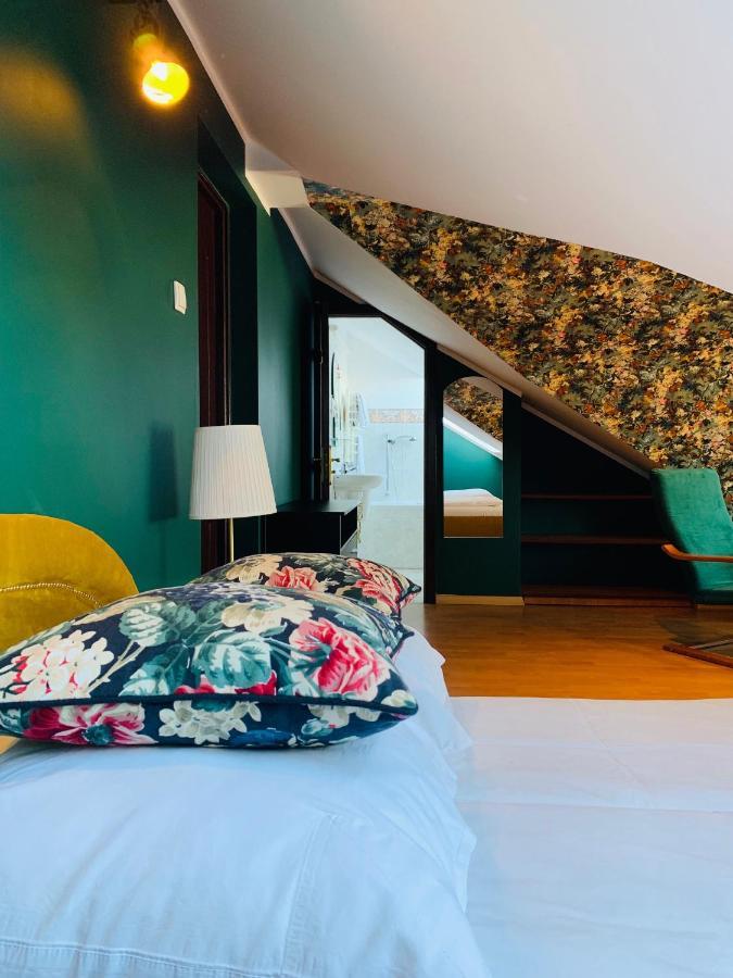 Golabek Leba Hotel Ngoại thất bức ảnh